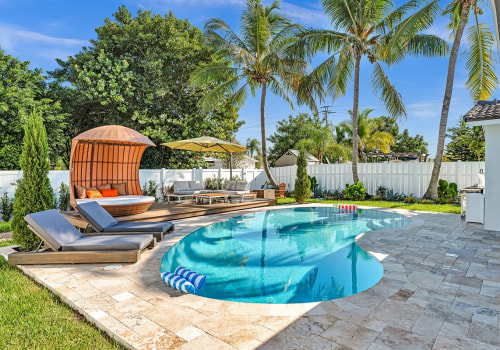 The Ultimate Guide to Smoking Policies in Hollywood, FL Vacation Rentals