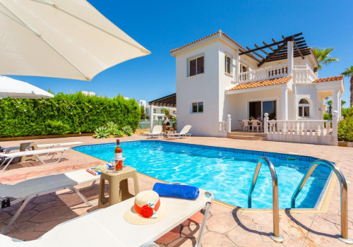 The Ultimate Guide to Luxurious Vacation Rentals in Hollywood, FL